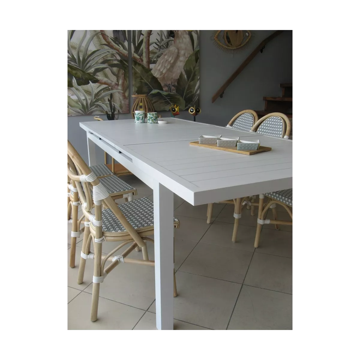 Table Nerja 180/240 en Aluminium blanc avec allonge