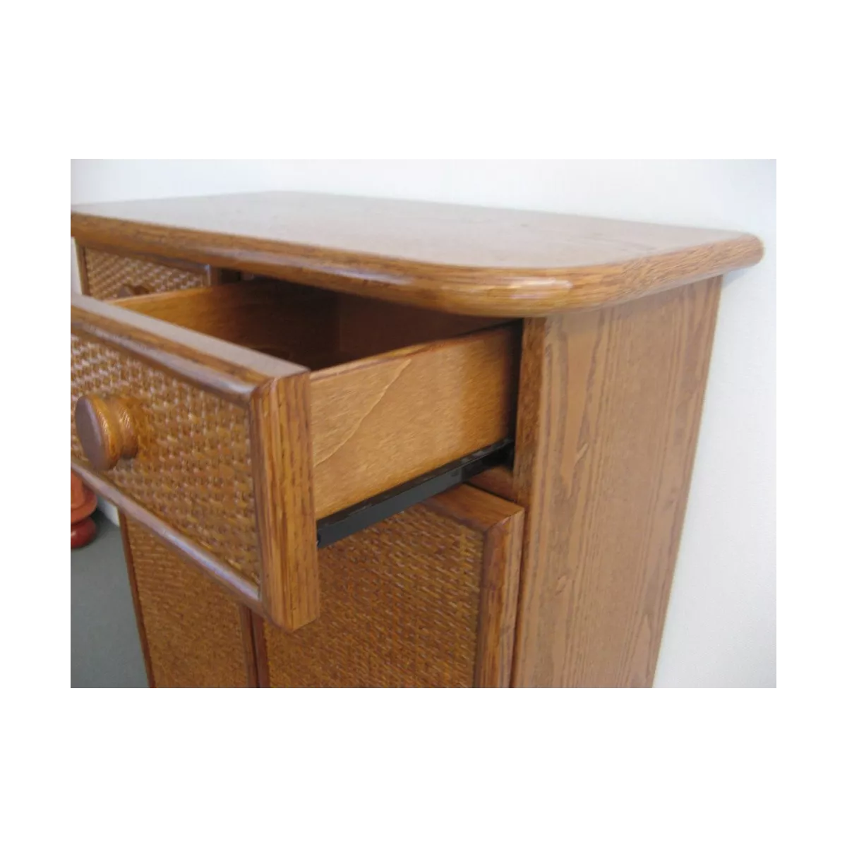 Meuble Zante 67x34 : 2 Portes et 2 Tiroirs Merisier