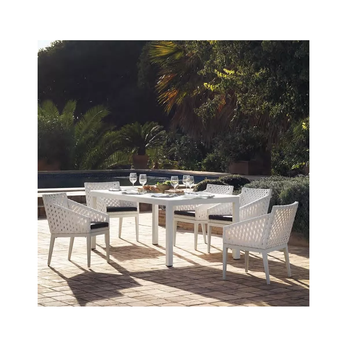Table 180x100  Kurve Aluminium et Verre