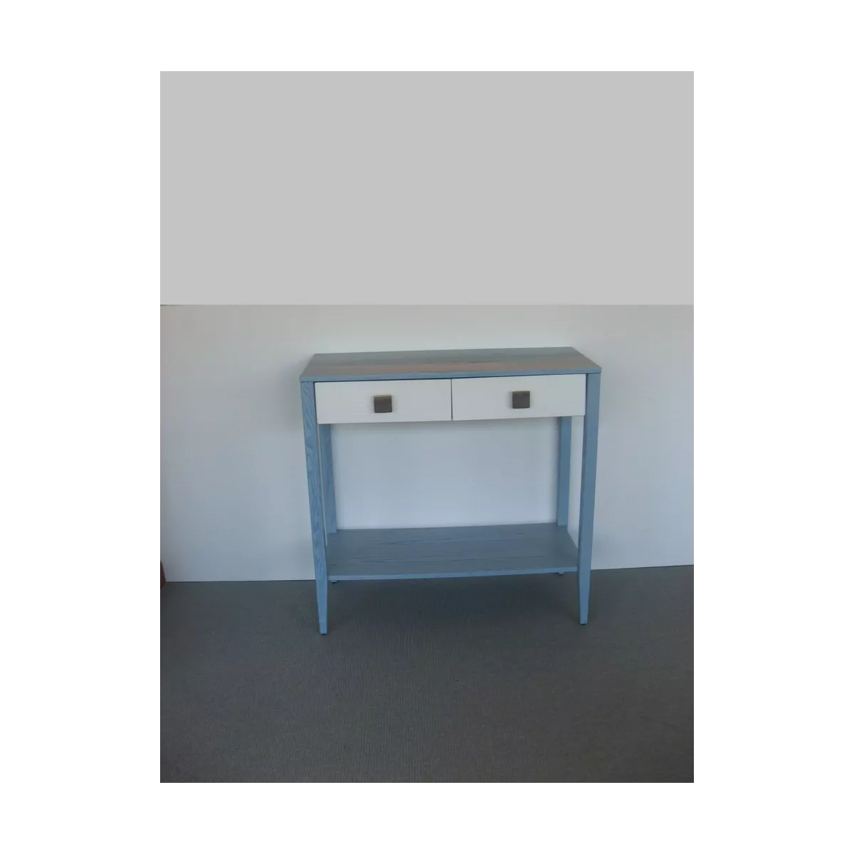 Console Milos Bahia