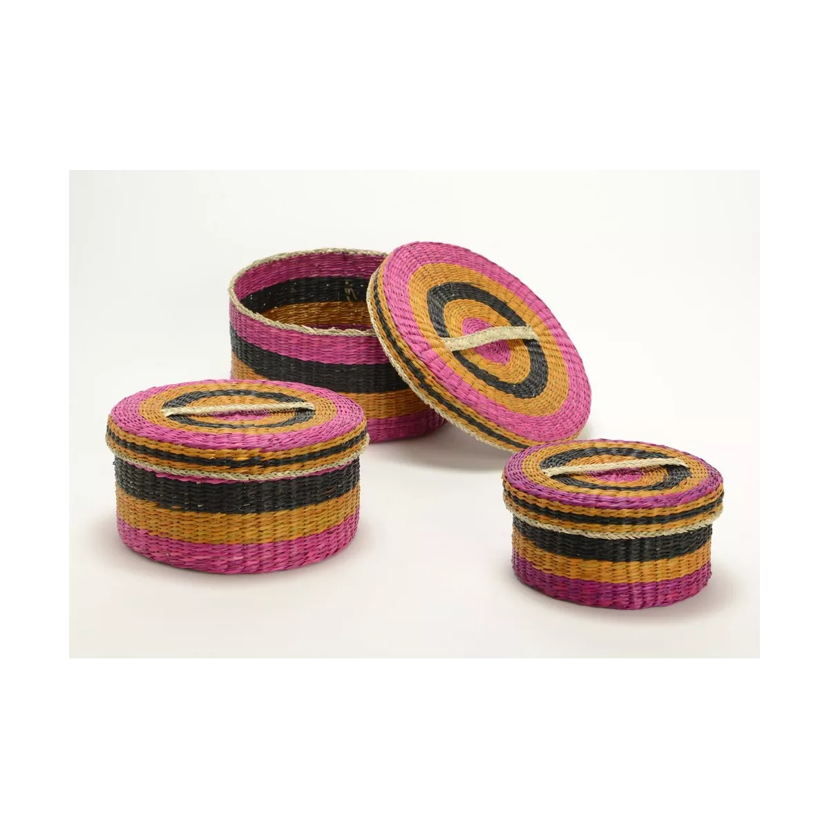 Boites en jonc Fuschia