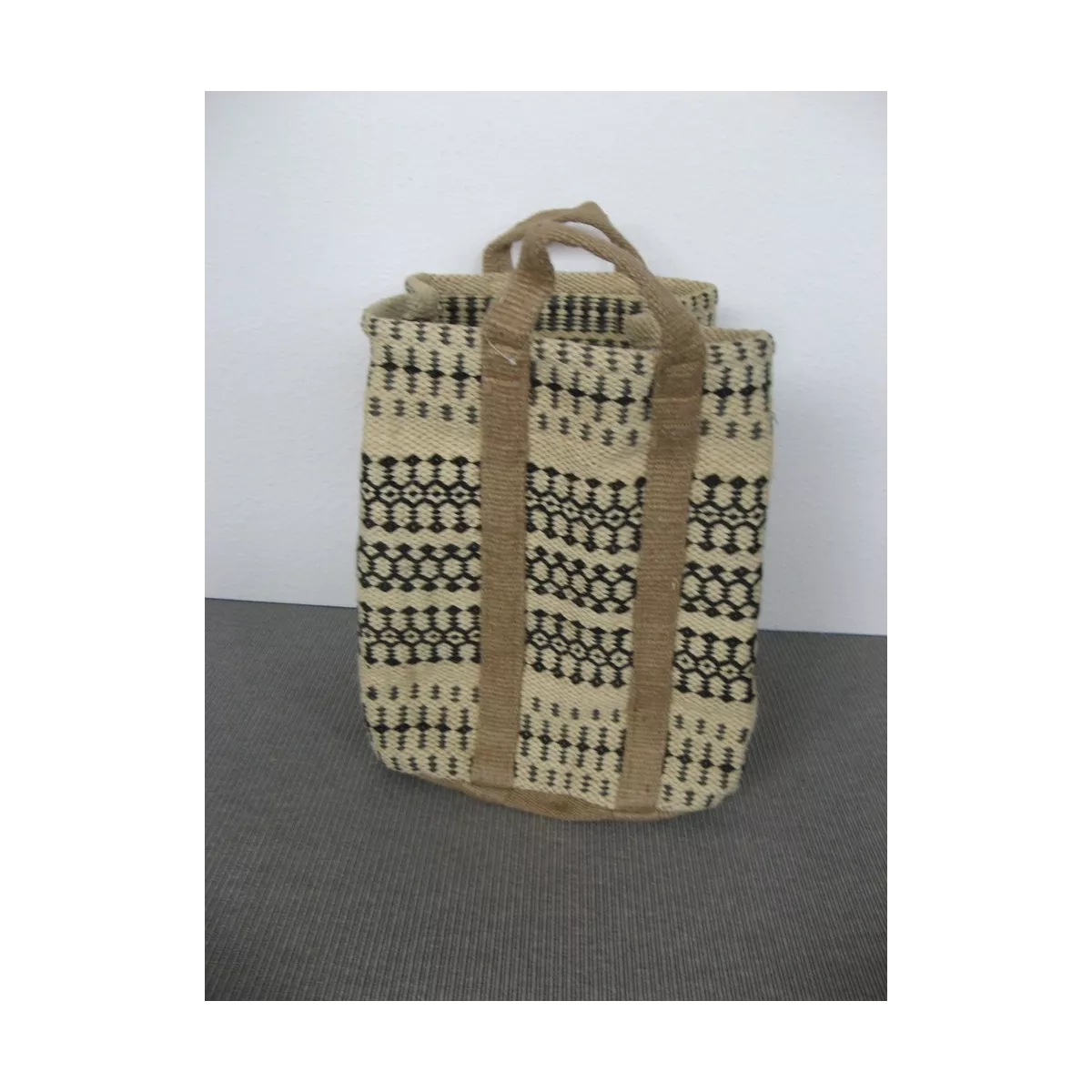 Corbeille en jute Noir et Blanc