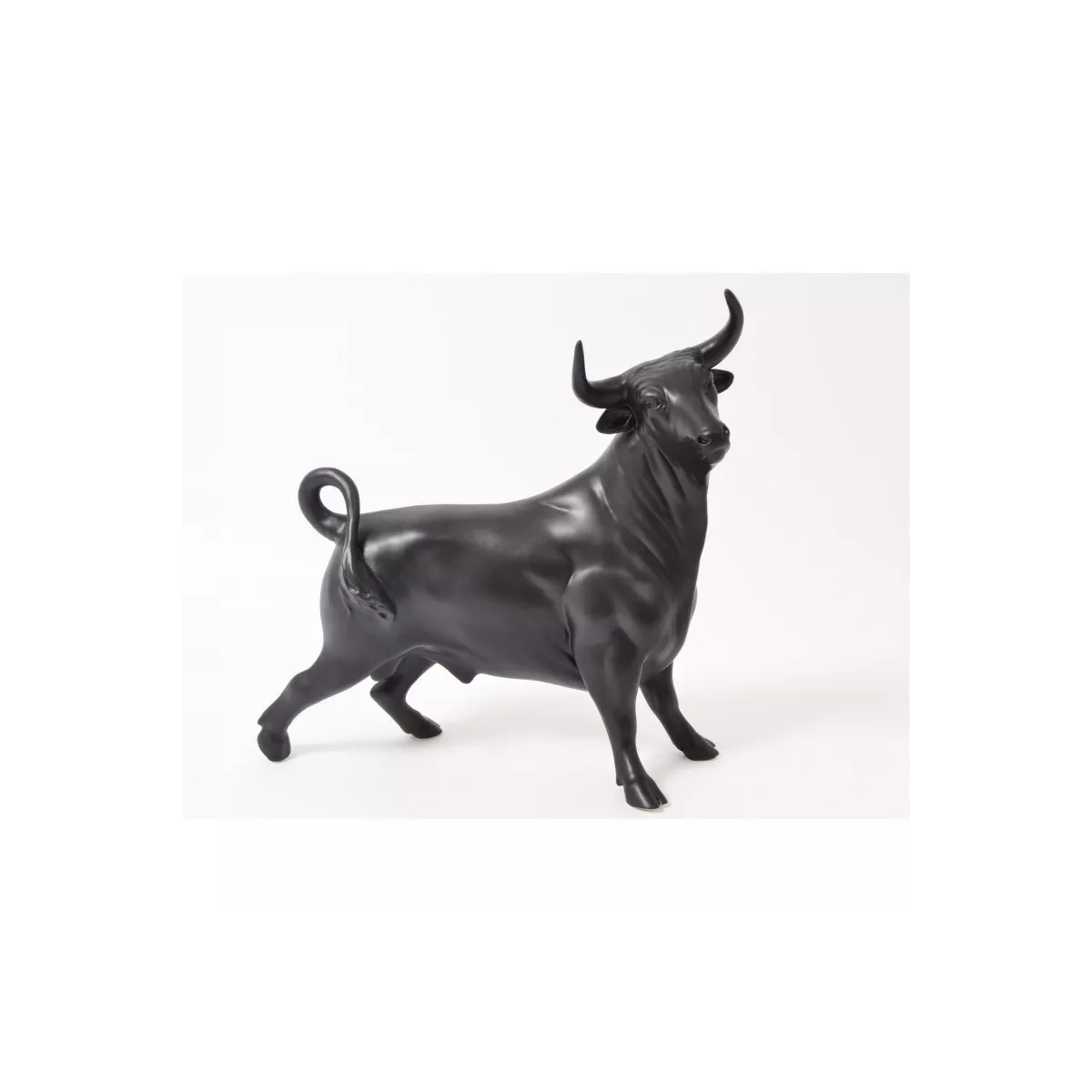 Sculpture Féria Taureau Noir