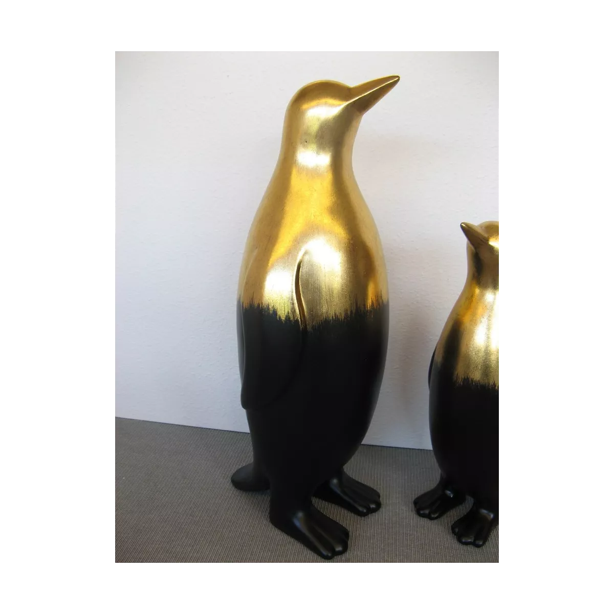 Statue Pingouin Noir et Or H.60cm