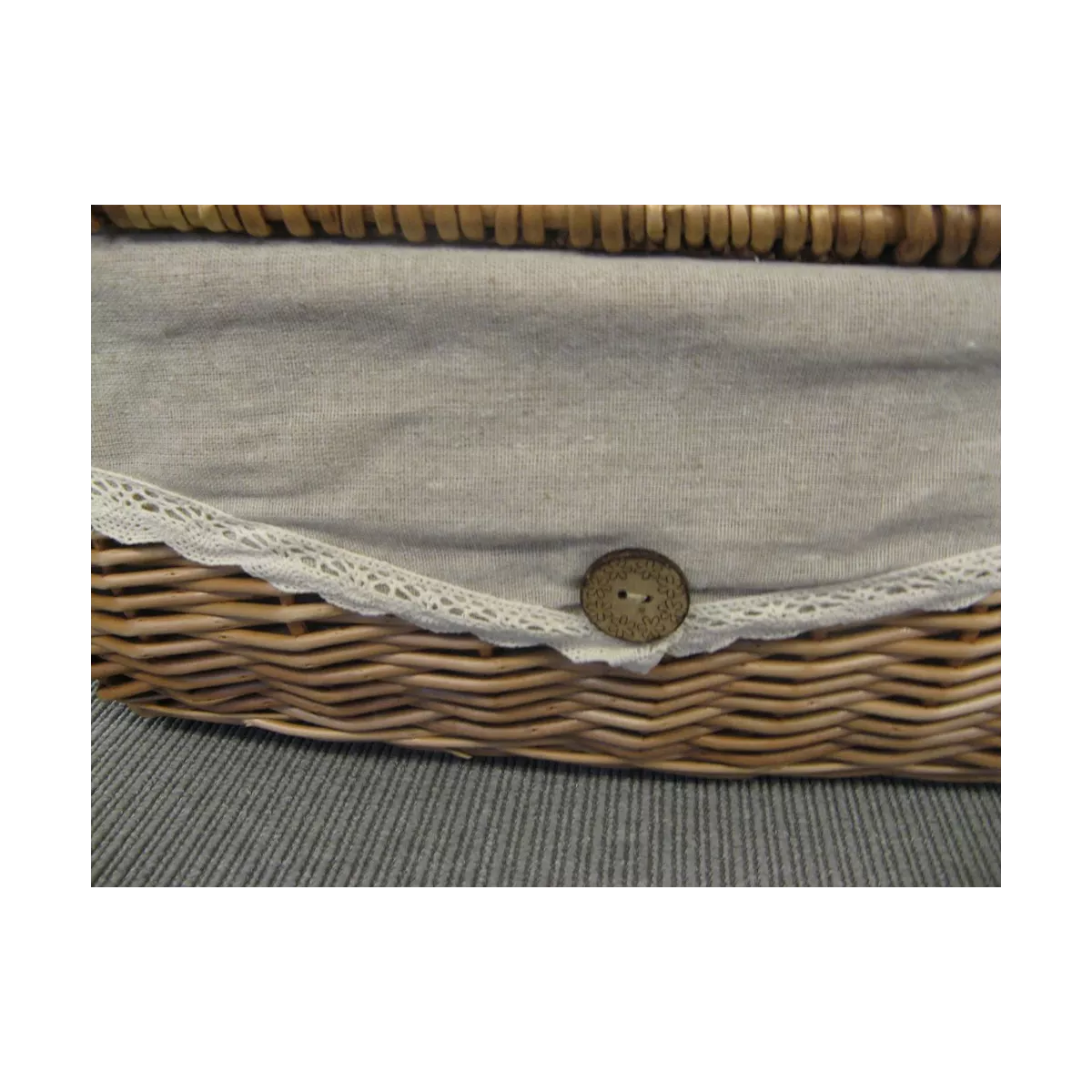 Corbeille en Osier avec couvercle 44x30