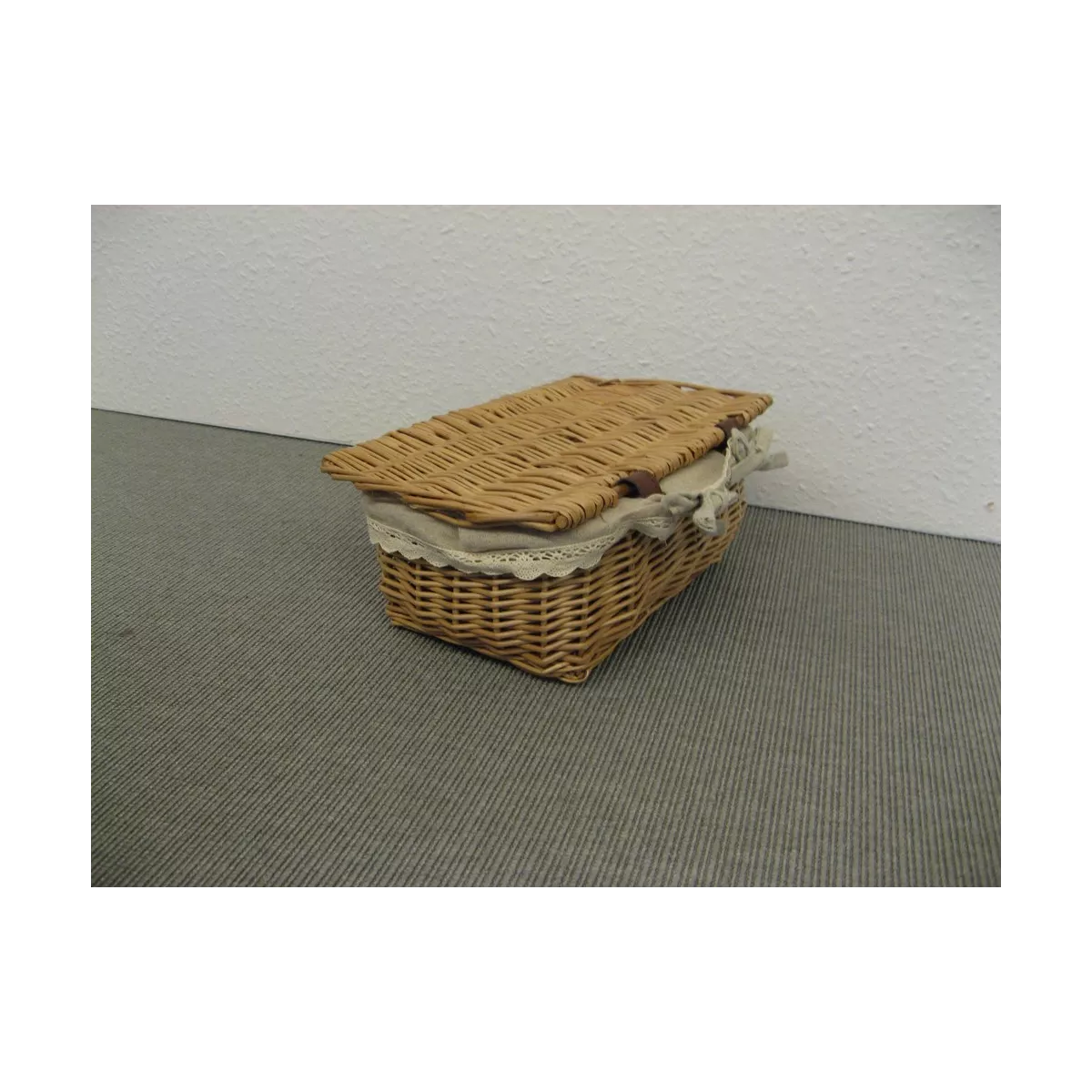 Corbeille en Osier avec couvercle 30x20