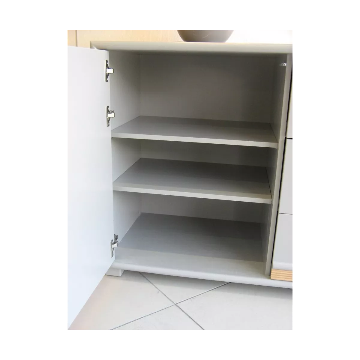 Bahut Sendaï Laqué Gris