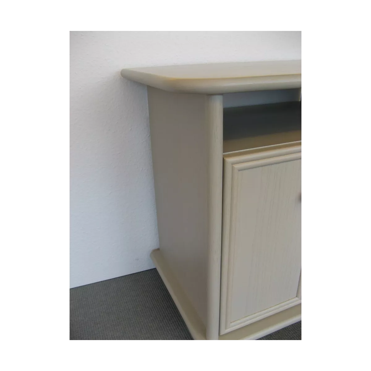 Meuble TV sur roulettes Perla