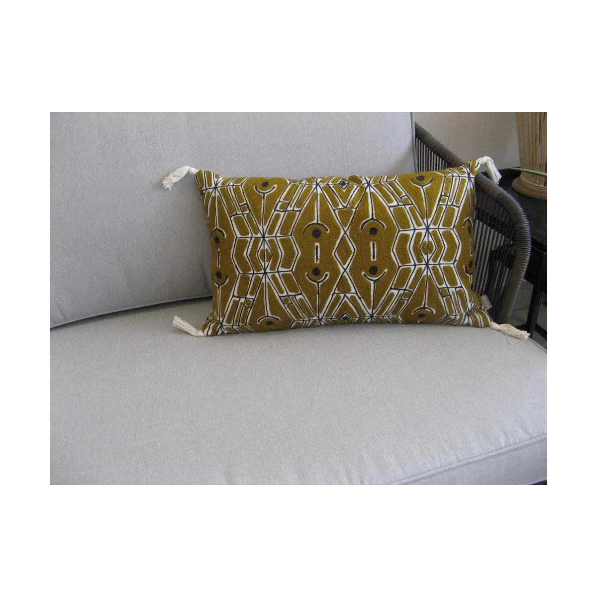 Coussin Tess Brodé 50x30