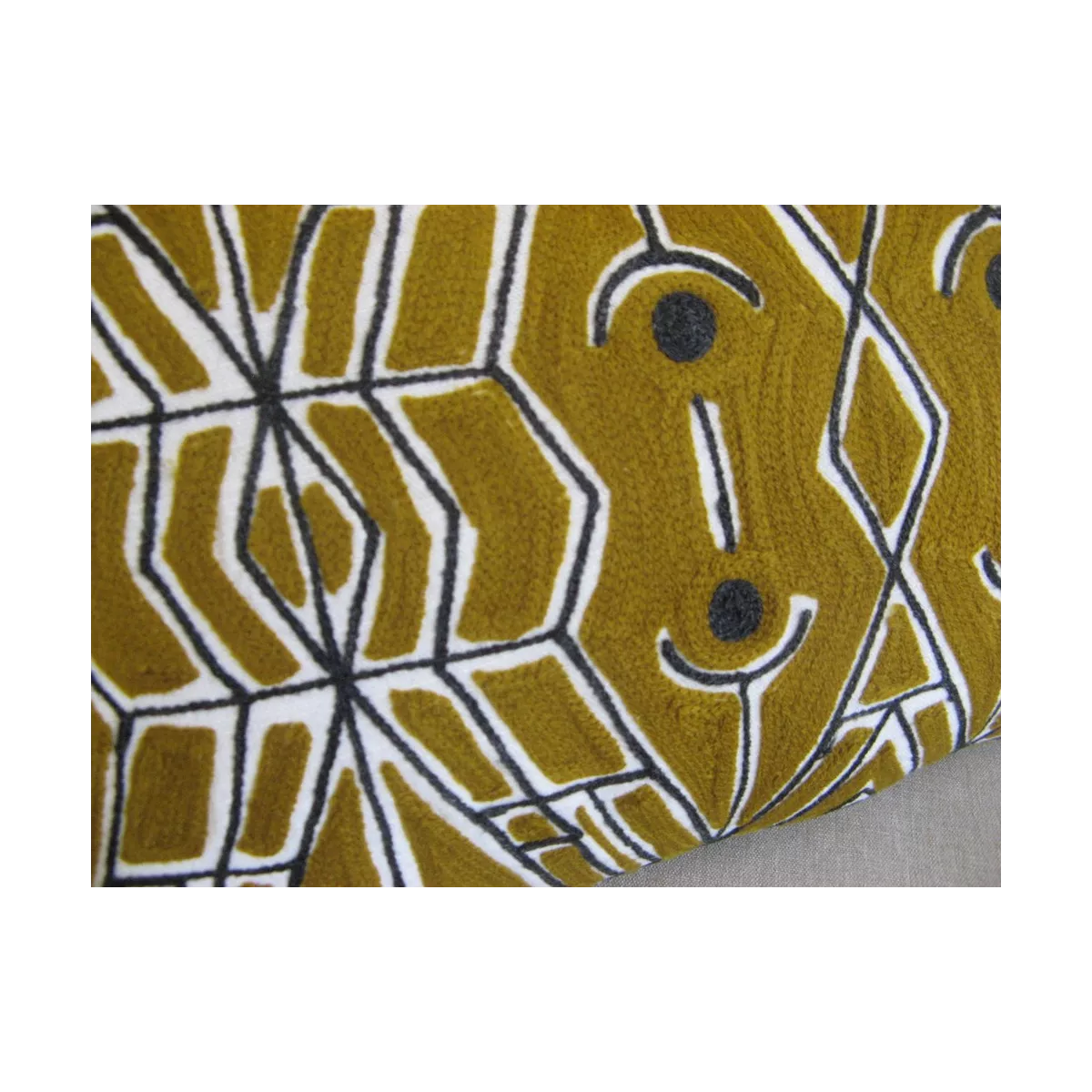 Coussin Tess Brodé 50x30