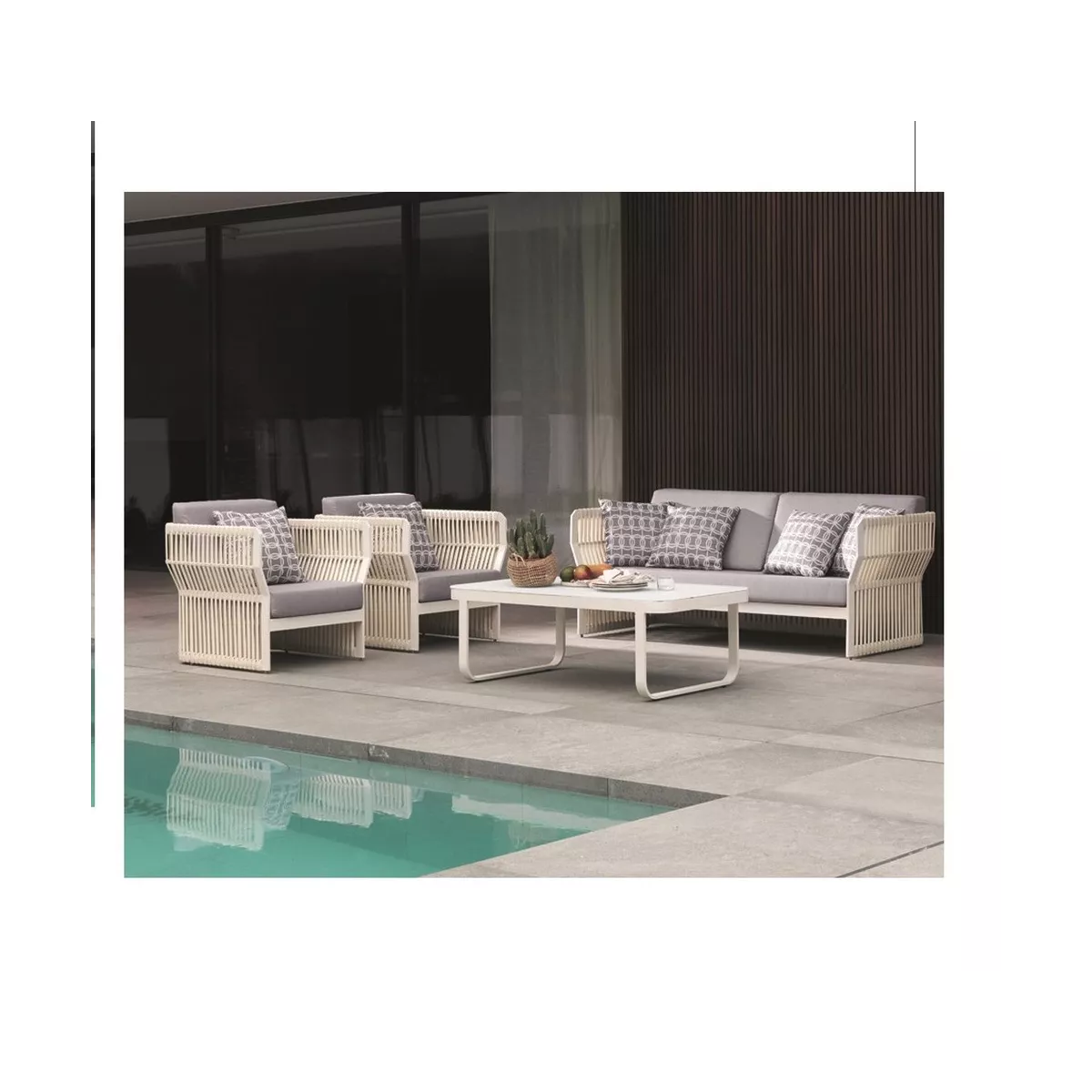 Salon Outdoor Cires