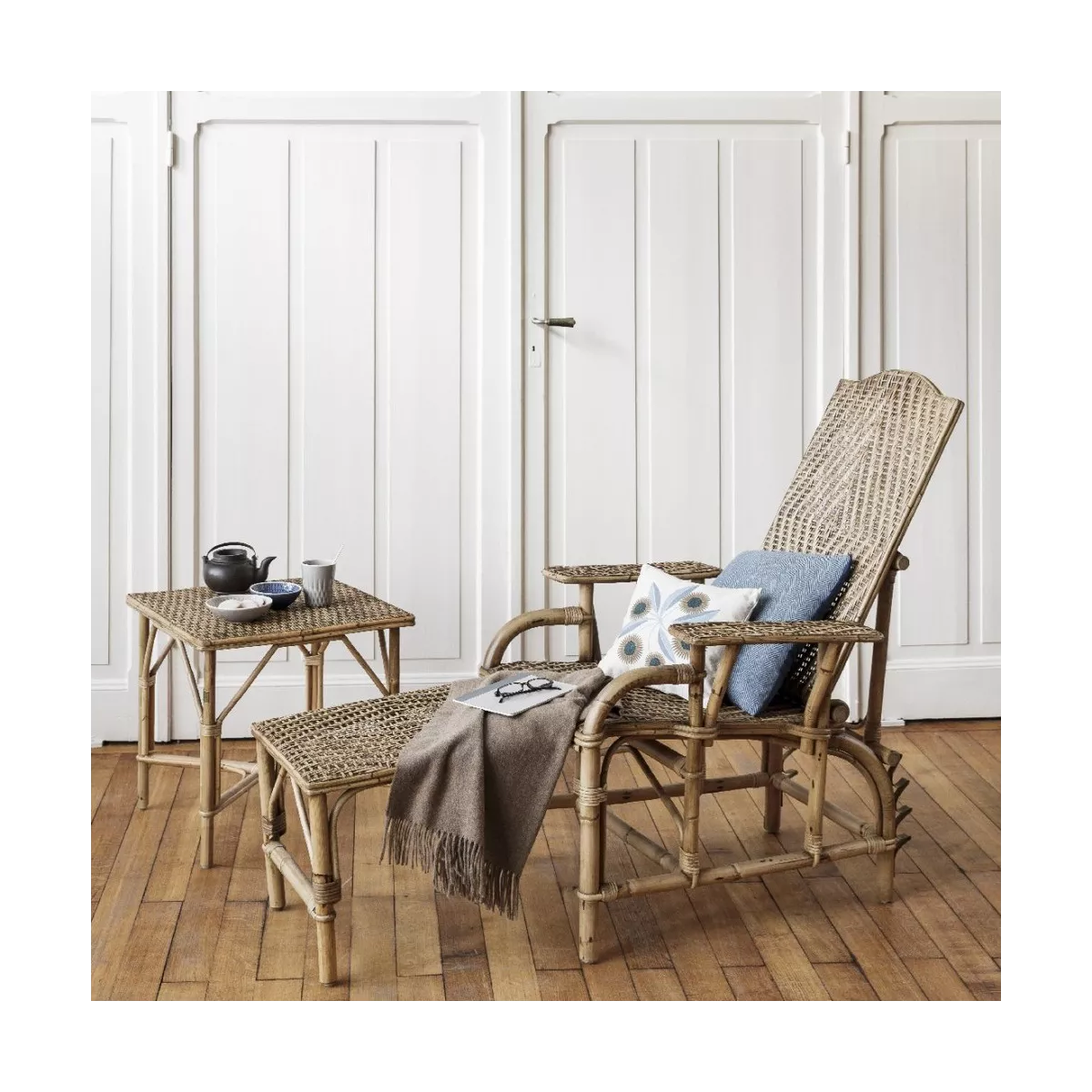 Table Basse Grand Mère Rotin Patiné 50x50