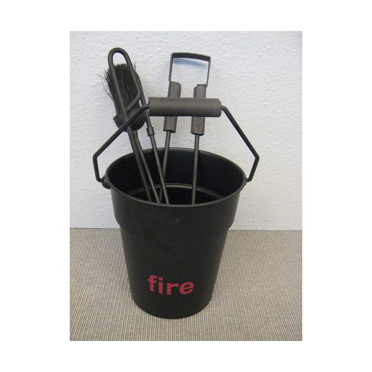 Seau avec accessoires de cheminée noir Fire