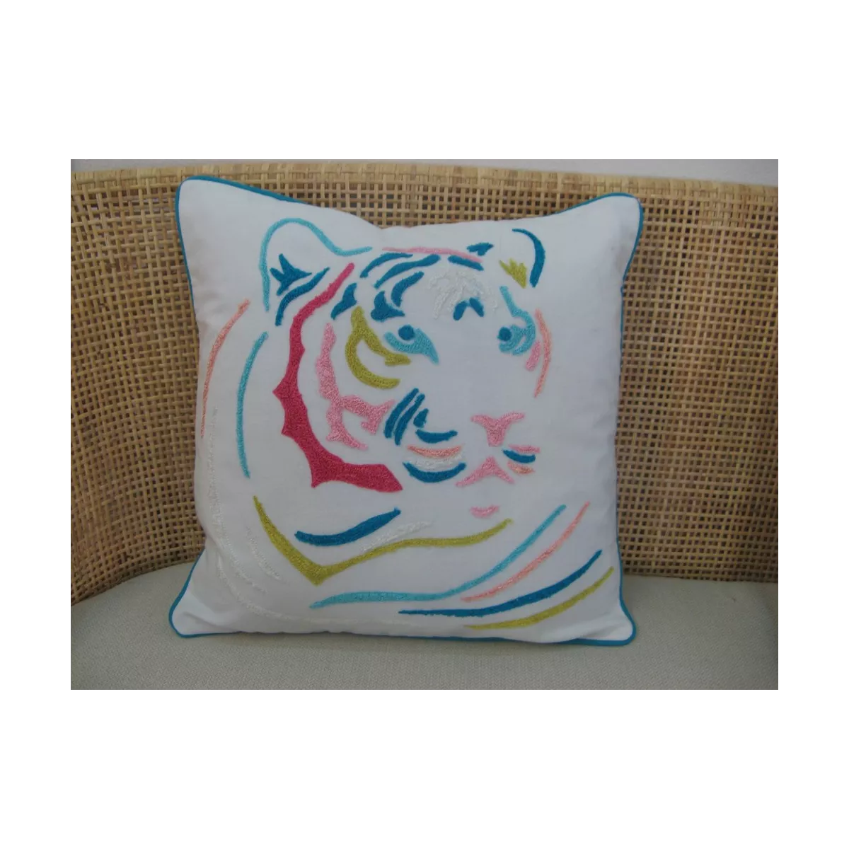 Coussin Tigre Coloré 40x40