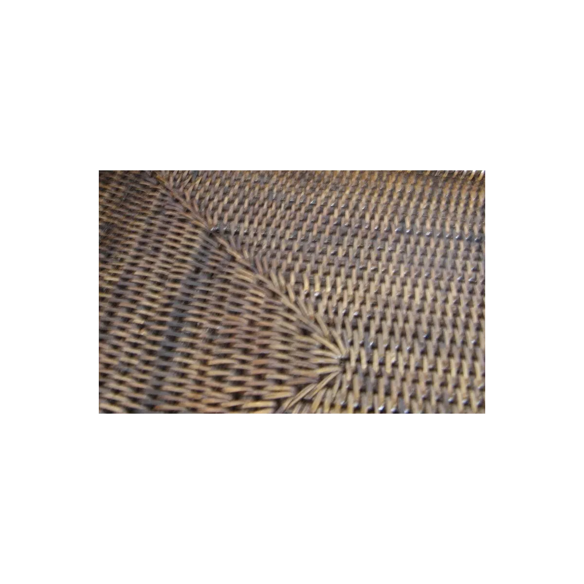Boite à mouchoirs en Rotin Antique 26 cm