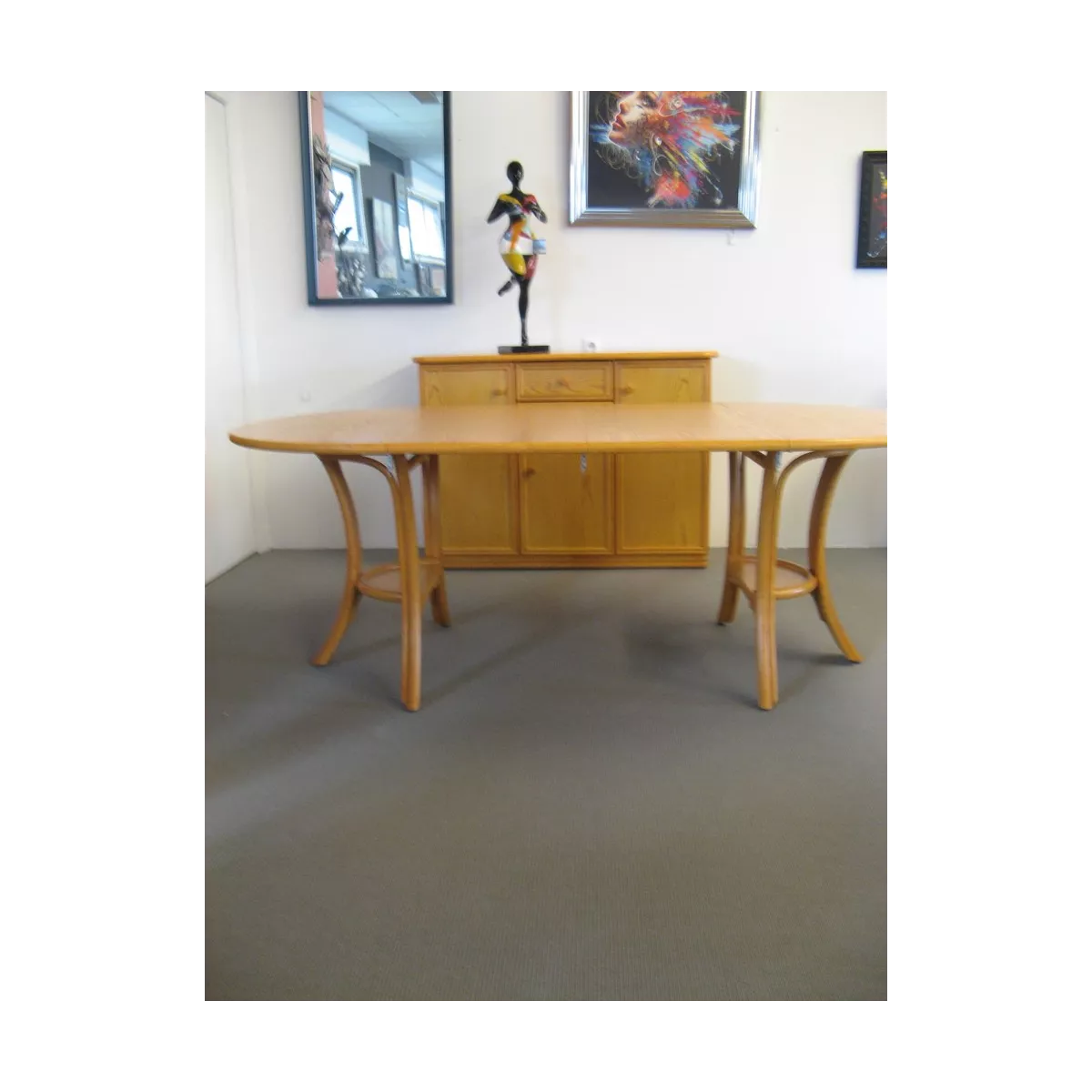 Table Kota Ronde Mostaza