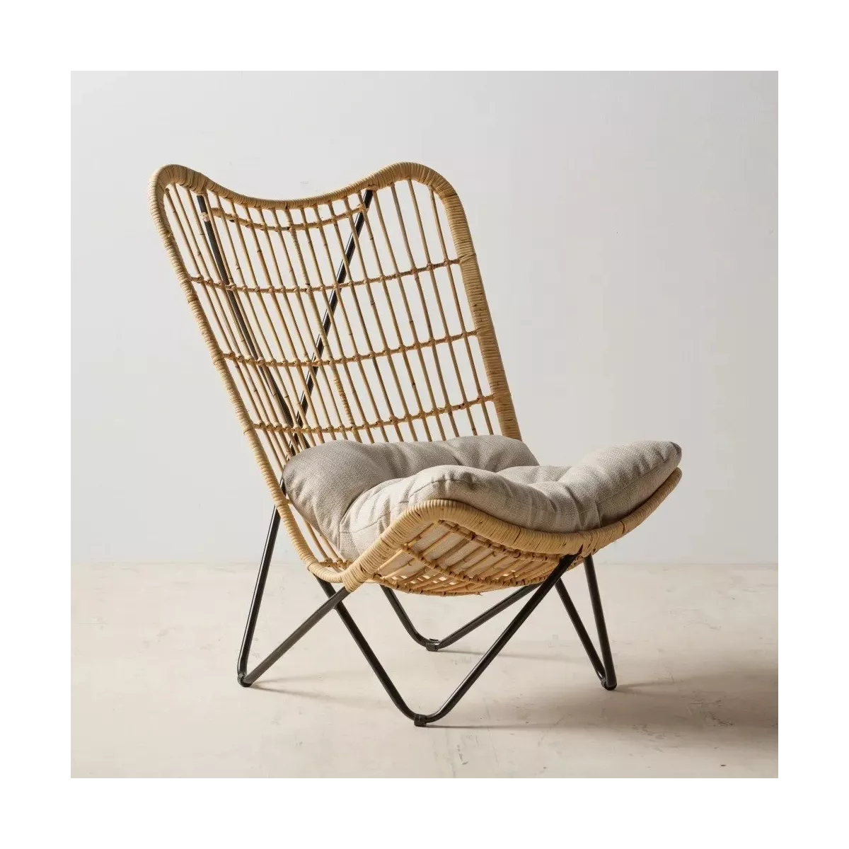 Fauteuil Namibie Rotin avec pieds en métal
