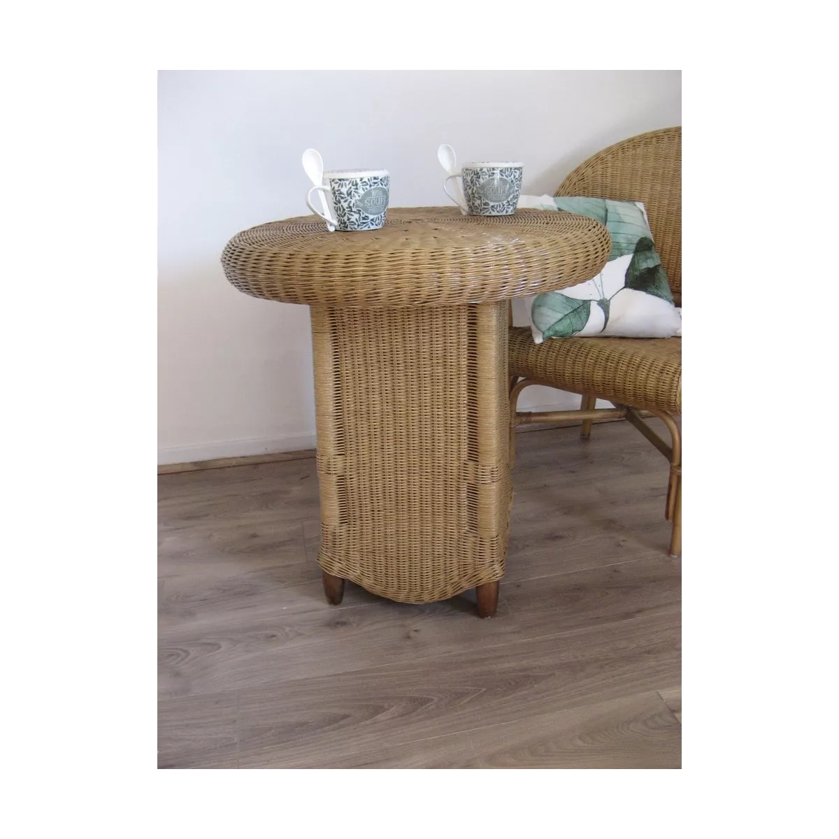 Table  Octaviany Diam 70 cm Noisette
