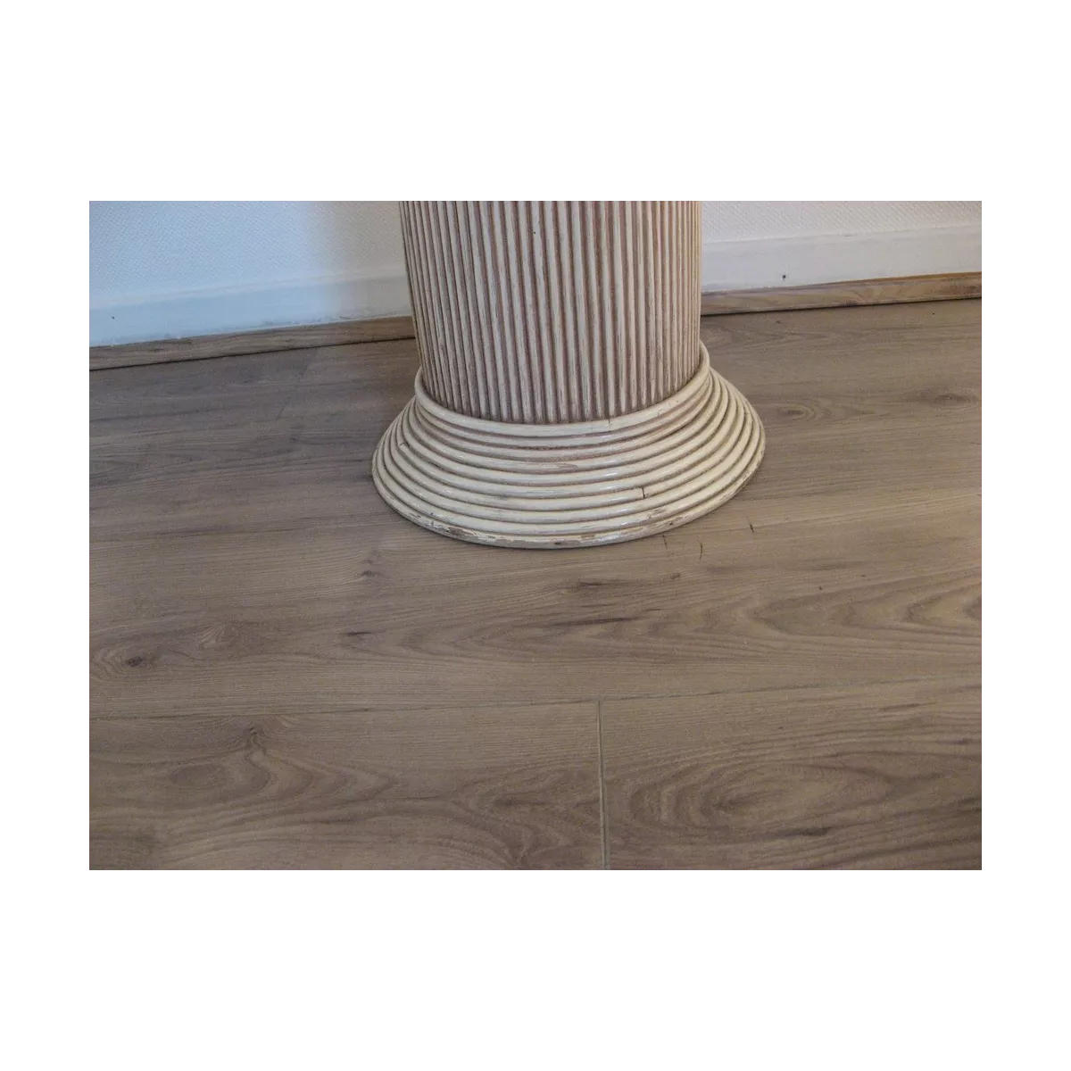 Colonne Romaine en Rotin H.76 cm Rose