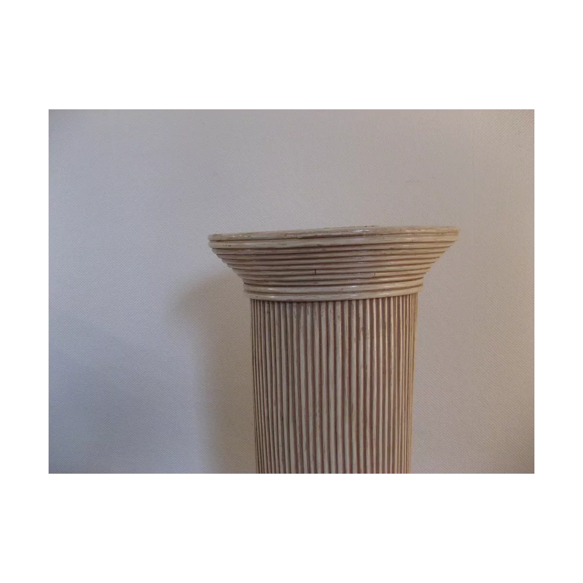 Colonne Romaine en Rotin H.91 cm Rose