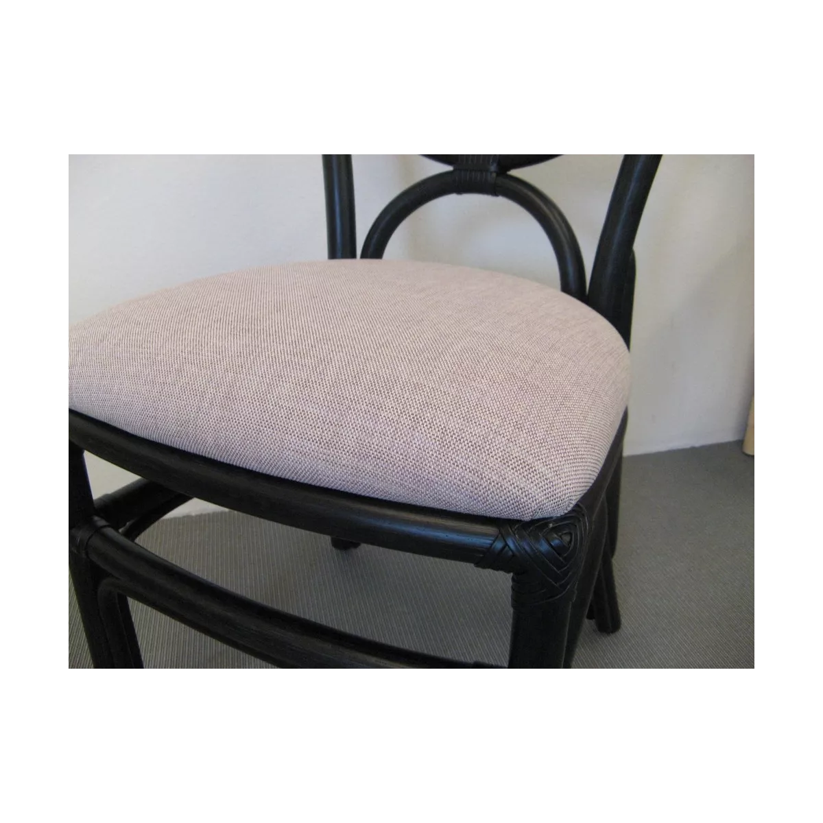 Chaise Médaillon en Rotin Noir