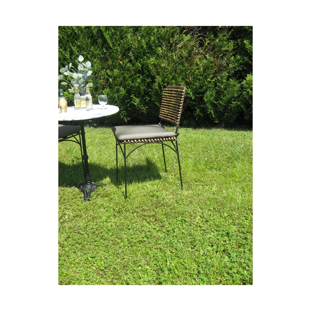 Chaise Baltimore Rotin Naturel et pieds métal noir