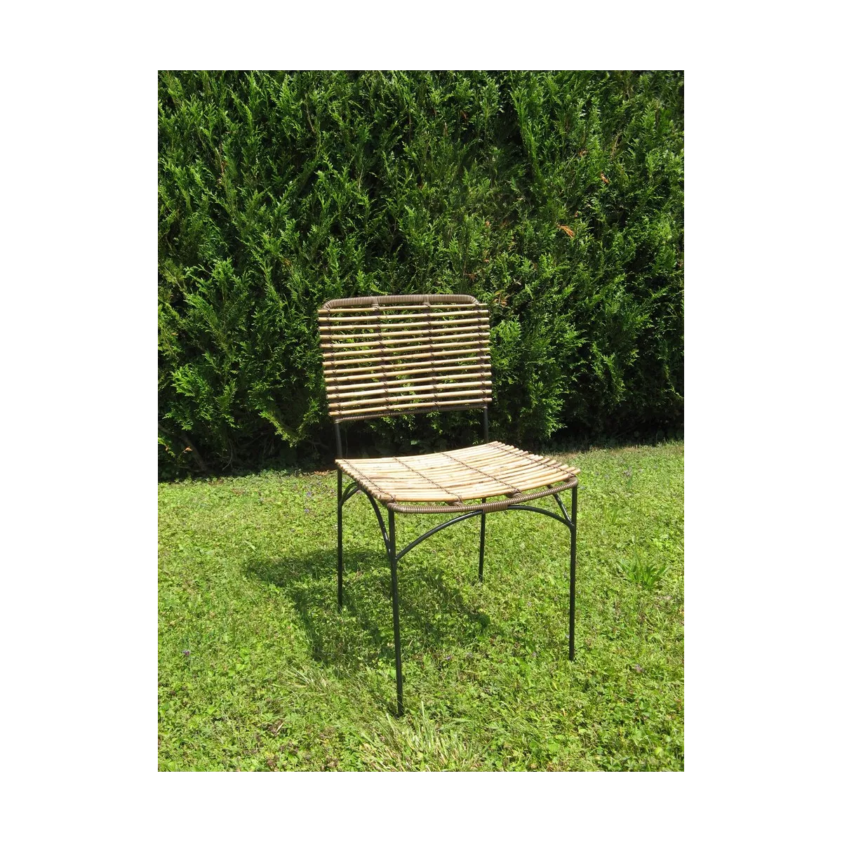 Chaise Baltimore Rotin Naturel et pieds métal noir