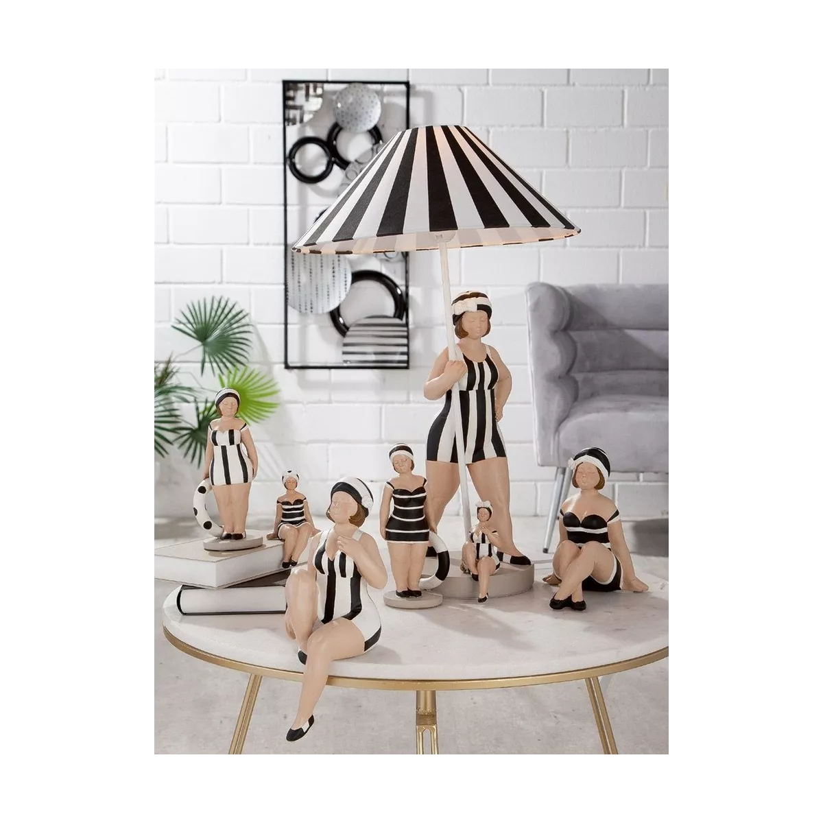 Figurine Becky noir et blanc H.30cm