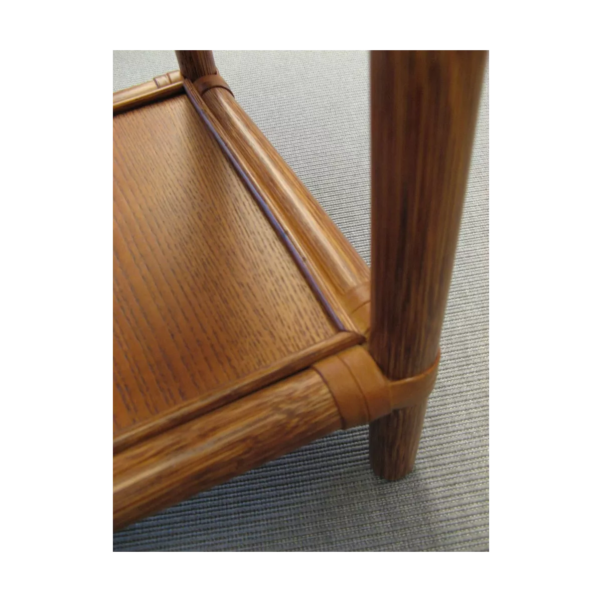 Bibus Carré 35x35x46 Merisier Mat