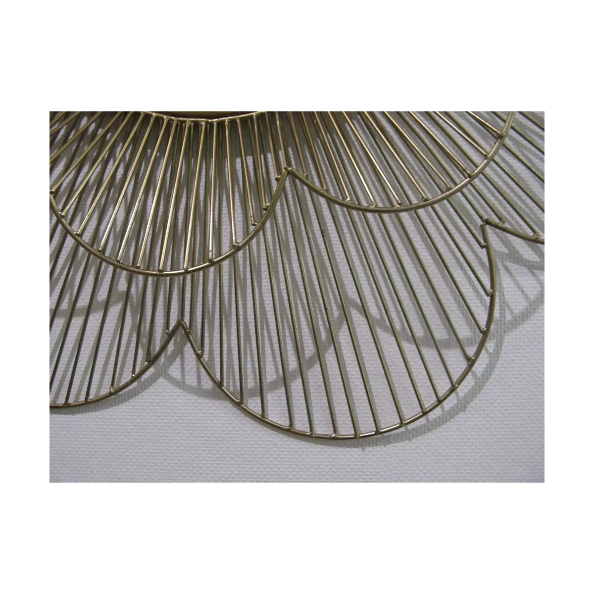 Miroir Métal Doré Fleur 80x80