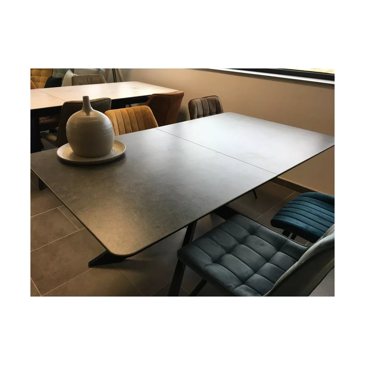 Table Formentera en Céramique Anthracite et Métal Noir