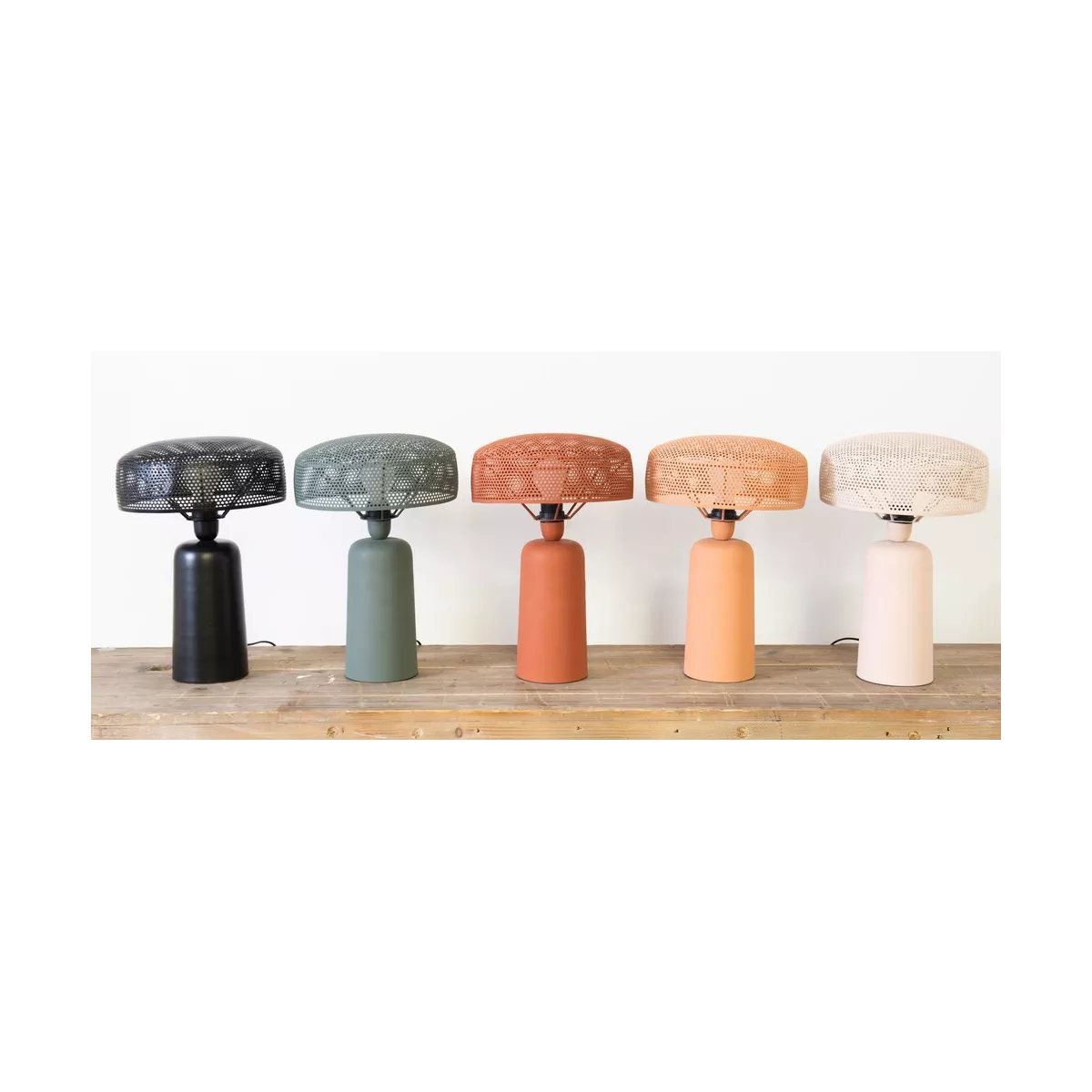 Lampe Aya Métal Vert Lichen H.41