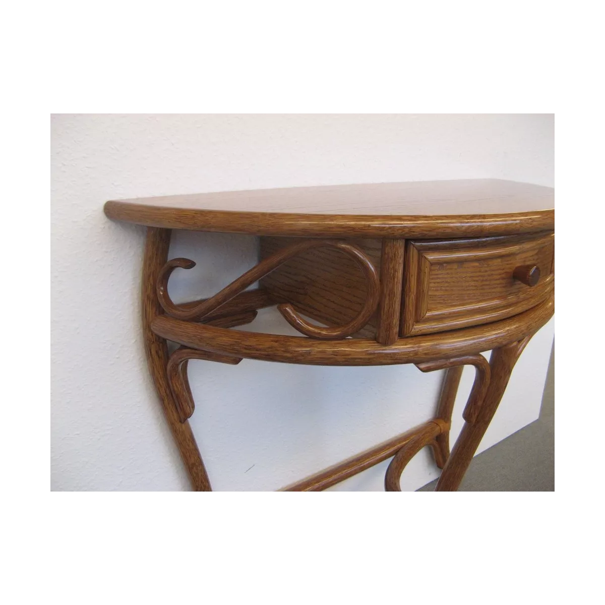 Console Sydney Merisier