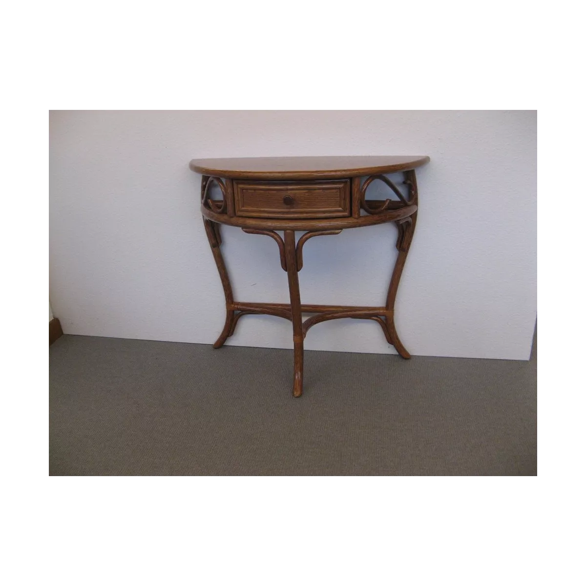 Console Sydney Merisier
