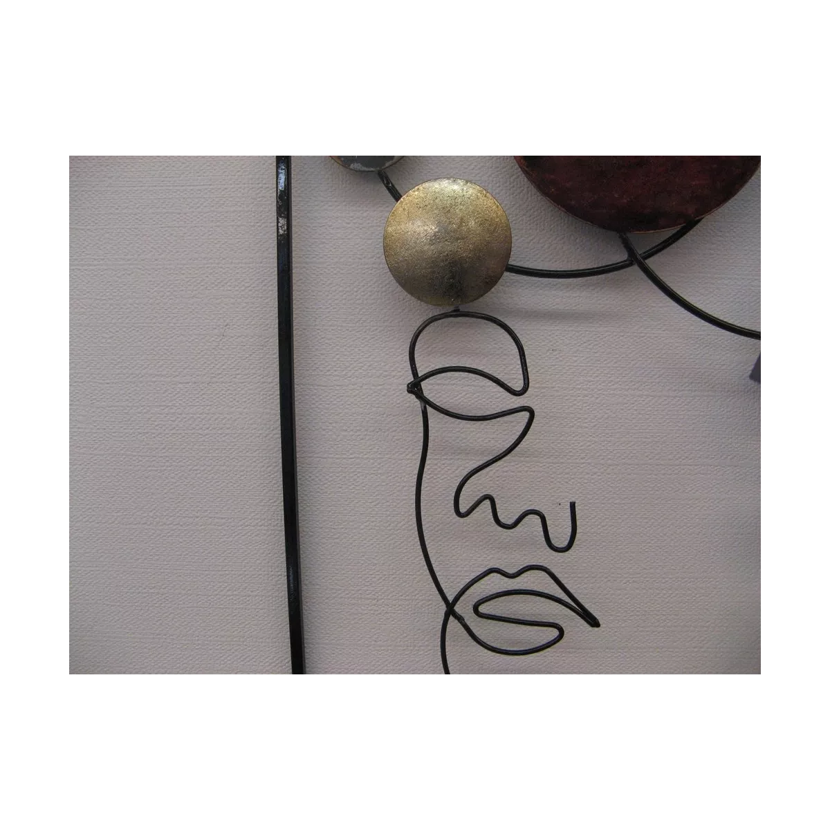 Décoration Visage rouge et Gris