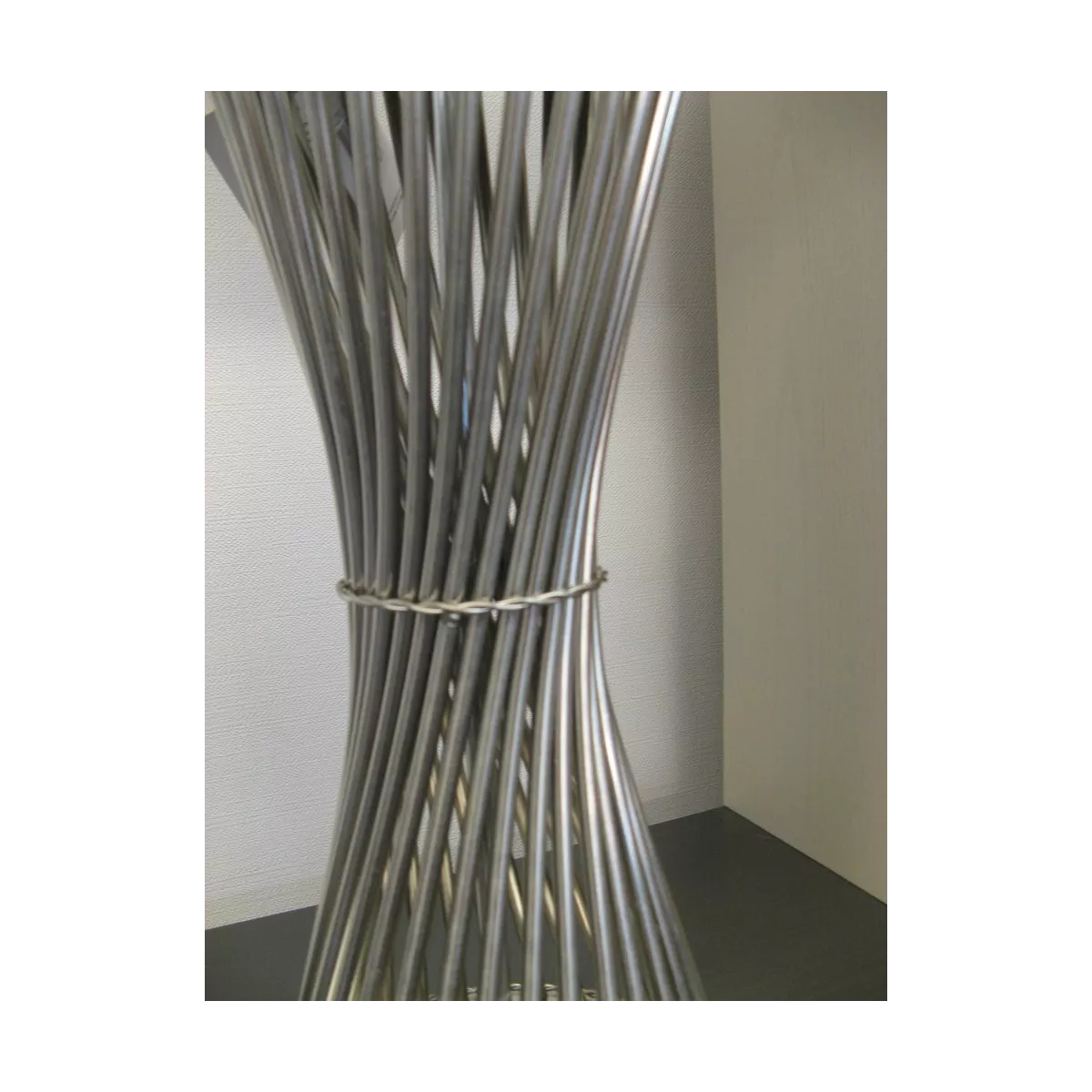 Lampe en métal Spirale H.71cm