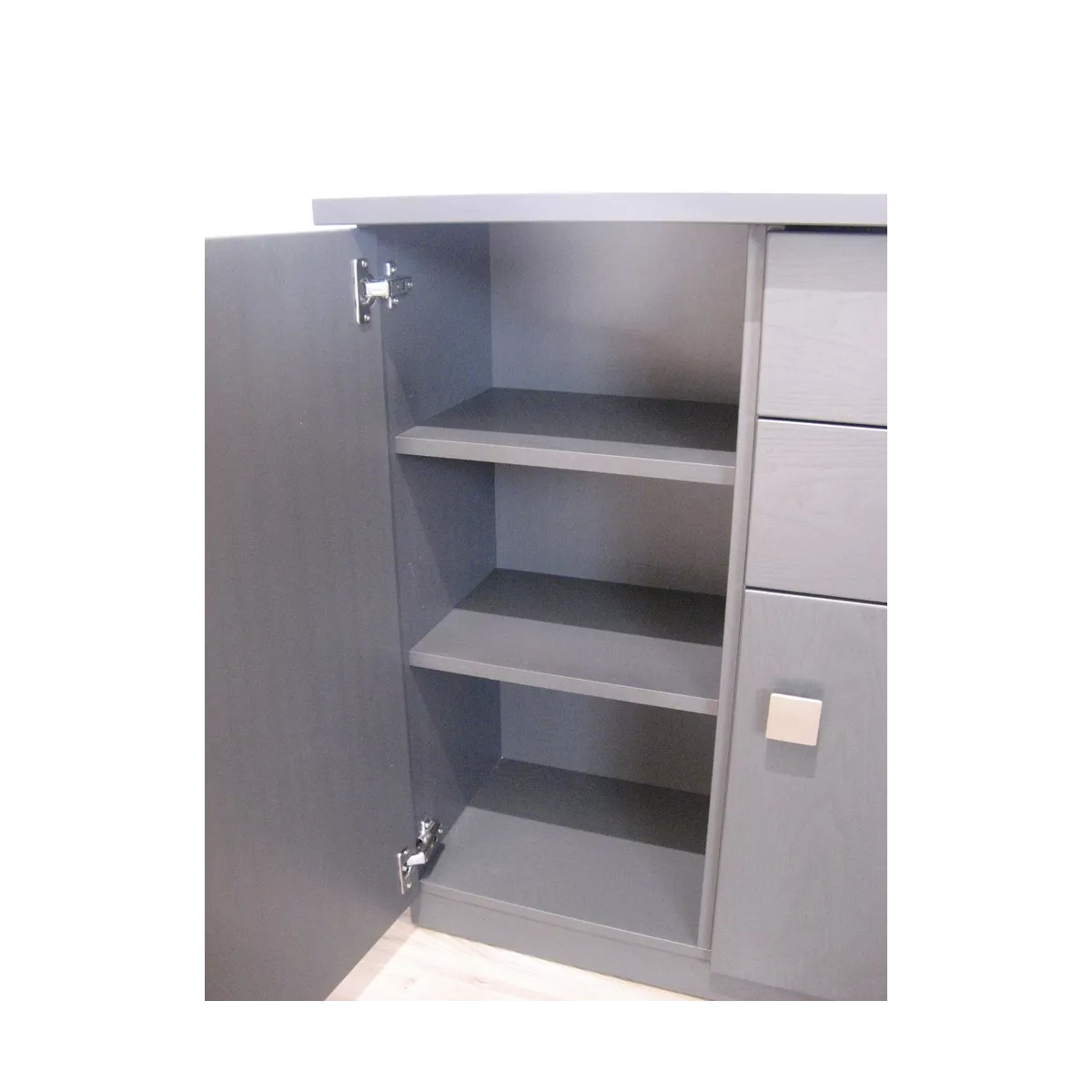 Meuble Naxos 84x37 : 2 Portes et 2 Tiroirs Titan