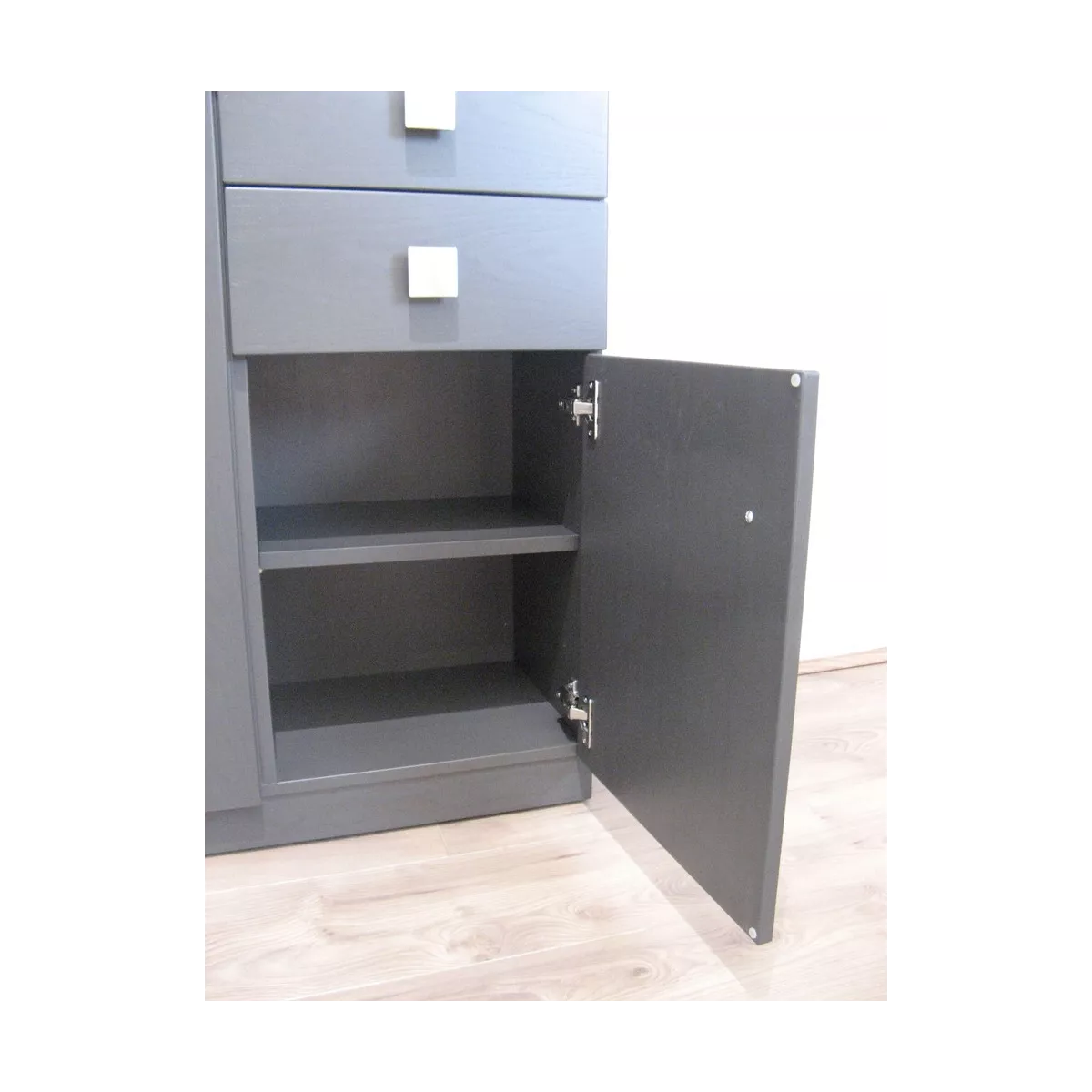 Meuble Naxos 84x37 : 2 Portes et 2 Tiroirs Titan