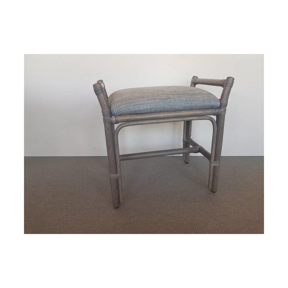 Tabouret Rotin Delos Gris