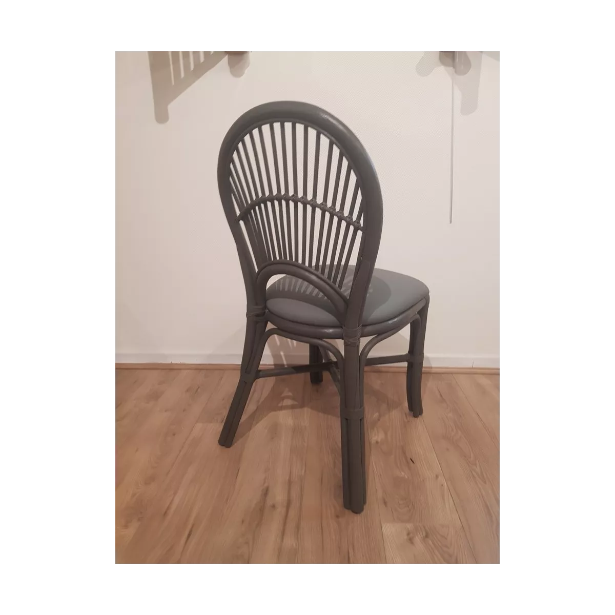 Chaise Léon Titan