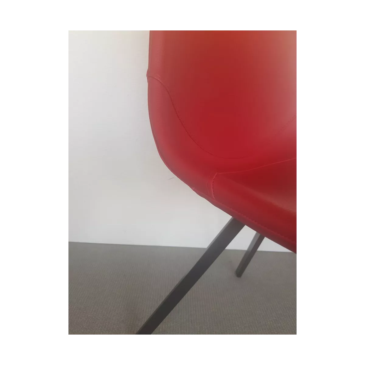 Chaise Happy Simili Rouge
