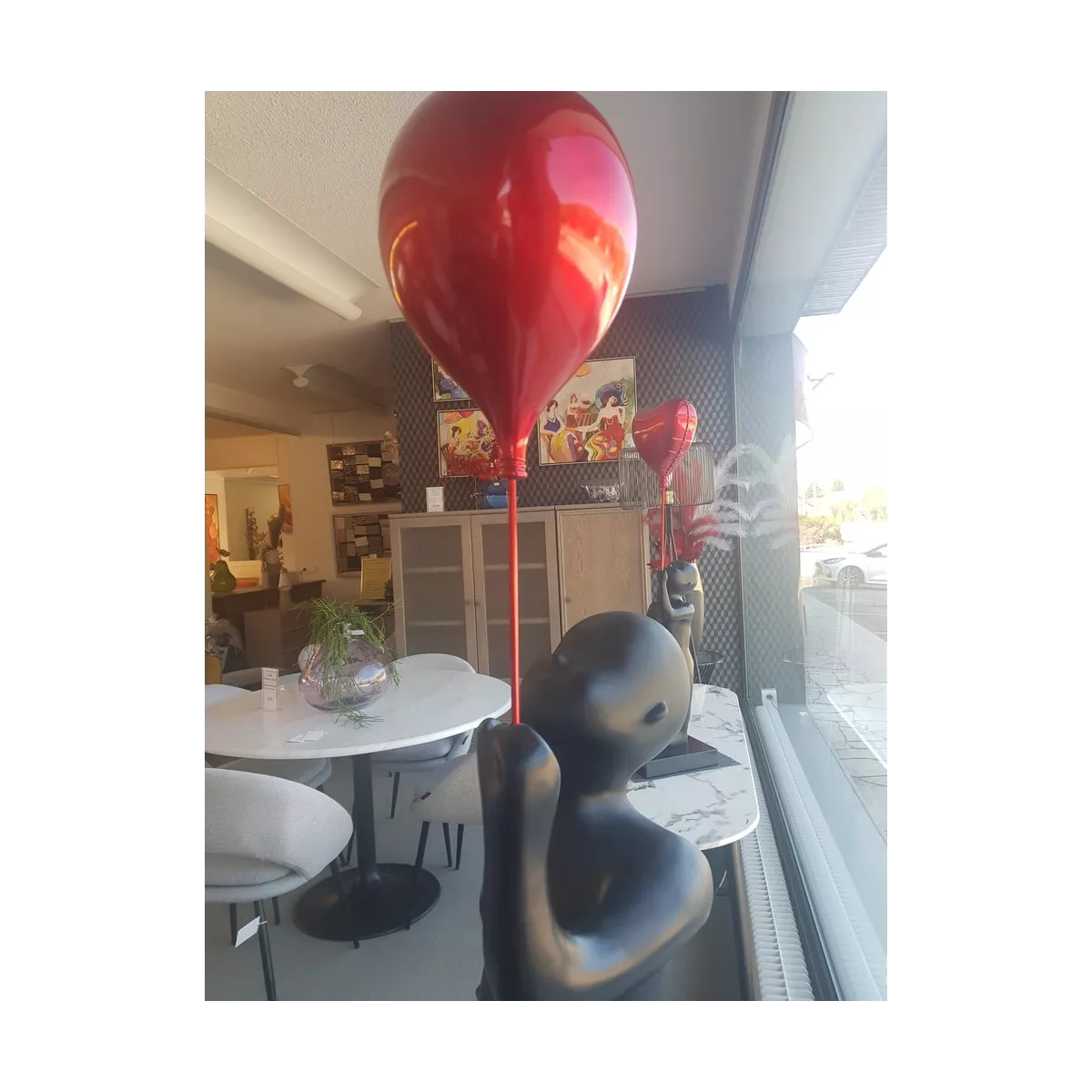 Statue Bonhomme ballon rouge H.185cm