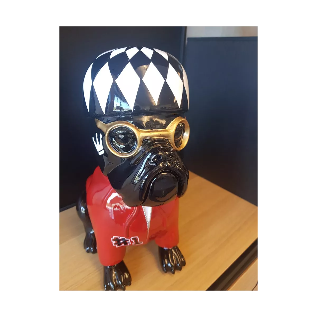 Sculpture Bulldog Casquette H.36cm