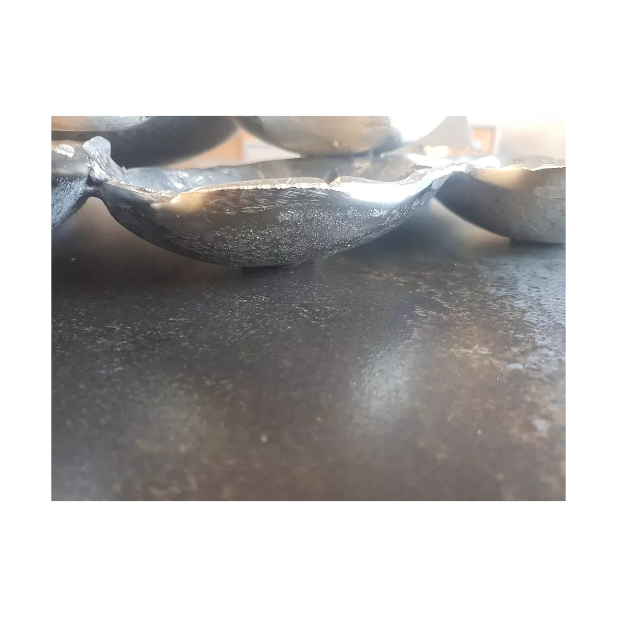 Centre de table Aluminium Nénuphars Argent 75x58