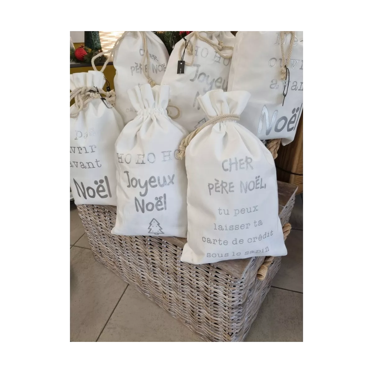 Sac  Carte de Crédit Père Noël Velours Blanc h49cm