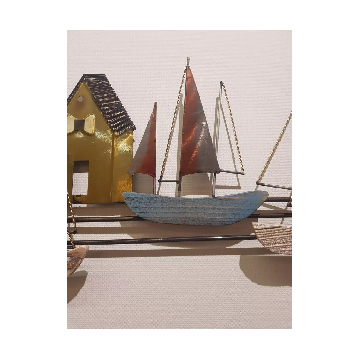 Décoration Métal 3 Voiliers et  3 Cabanes de Pêcheurs