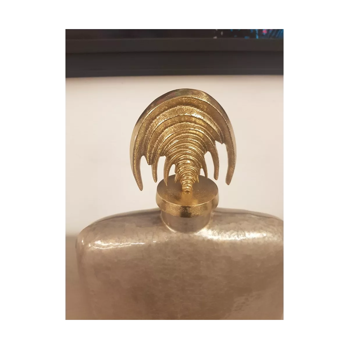Figurine Flacon en Aluminium et Métal Tribor H.44 CM