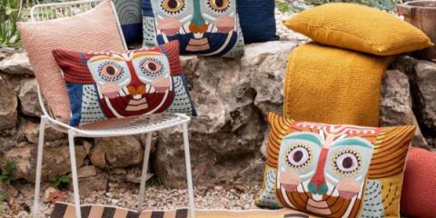 Nouveautés : Coussins brodés Yaku