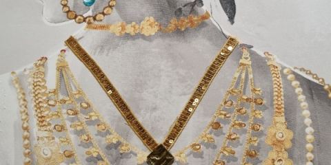 Originalité : incrustation "bijoux" sur Toile
