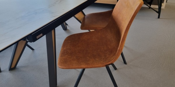 Chaise Happy Simili Cognac